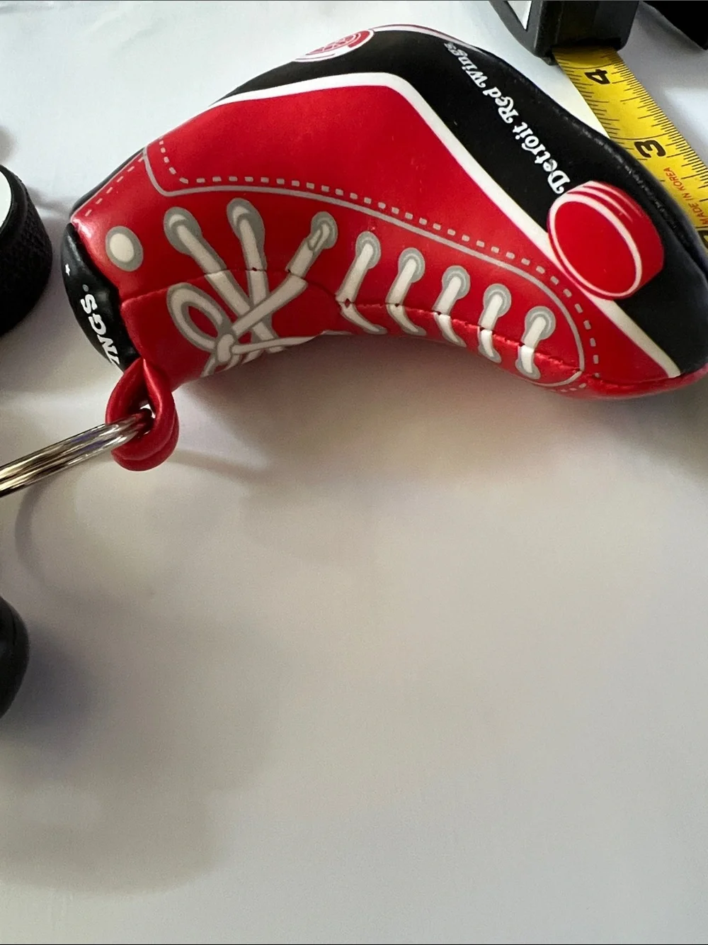 Hockey Skate Keychain Set - Red & Black